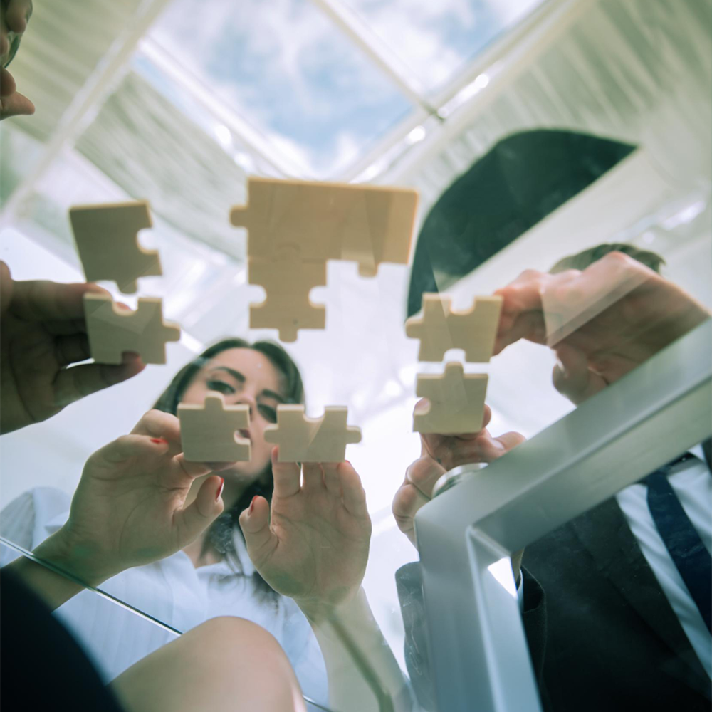 Más fuertes juntos Estrategias de afrontamiento y resiliencia para el desafío docente